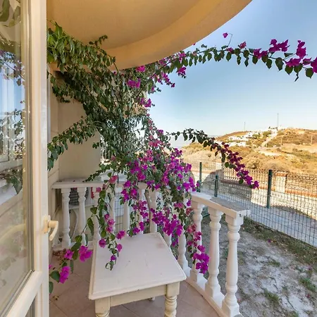 Villa Charming And Peaceful Villa With Shared Pool In Milas Bogazici