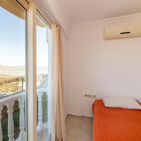 Villa Charming And Peaceful Villa With Shared Pool In Milas Bogazici